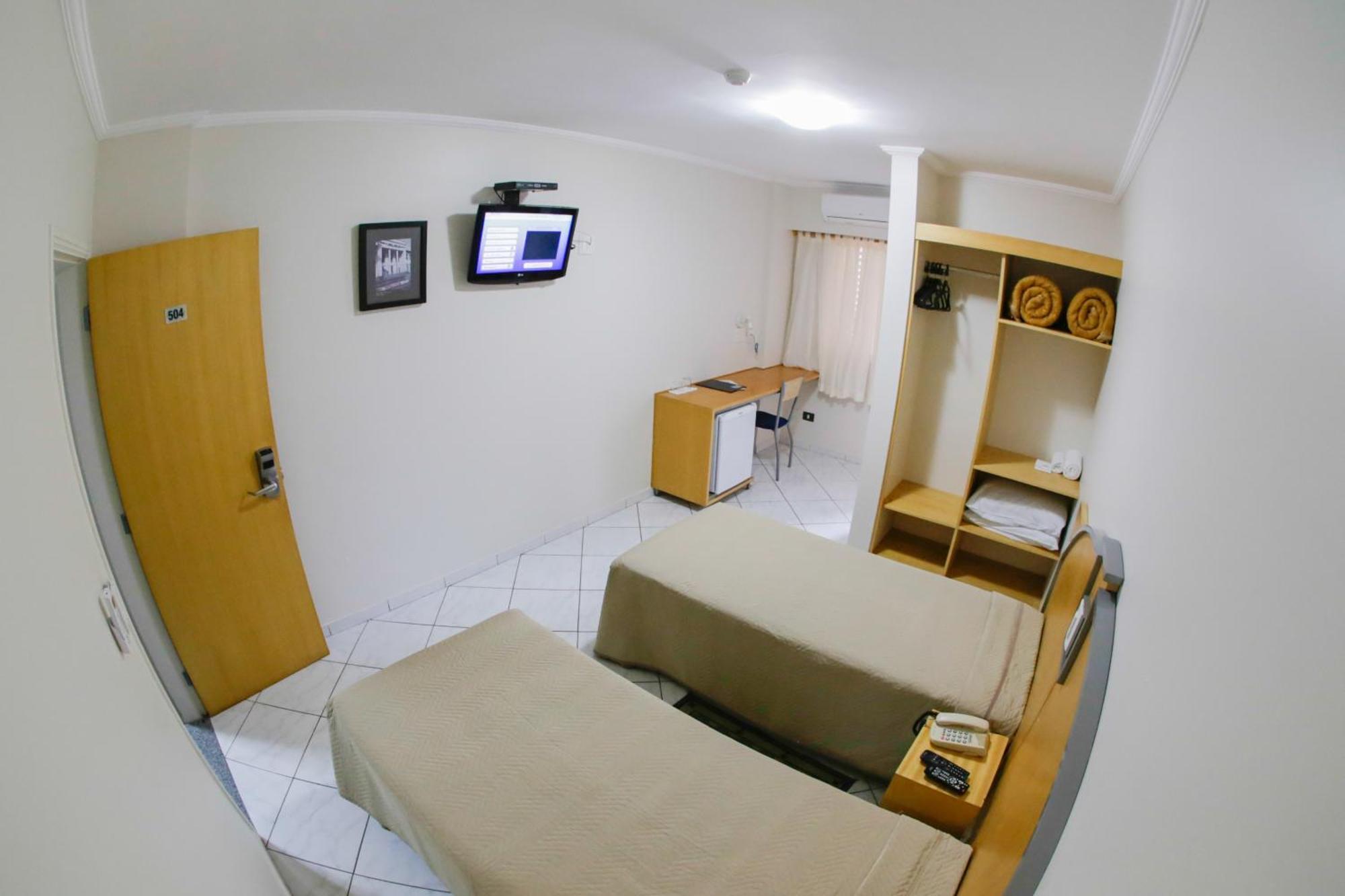 Estoril Hotel Marília Quarto foto