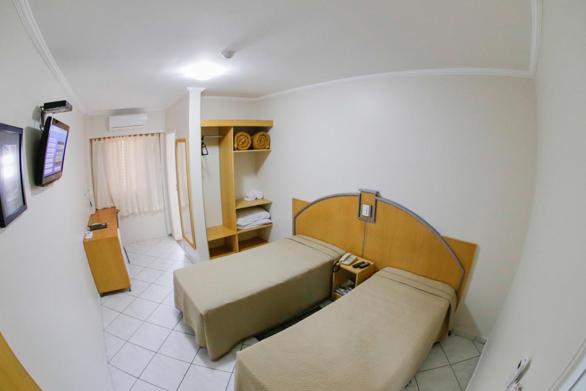 Estoril Hotel Marília Quarto foto