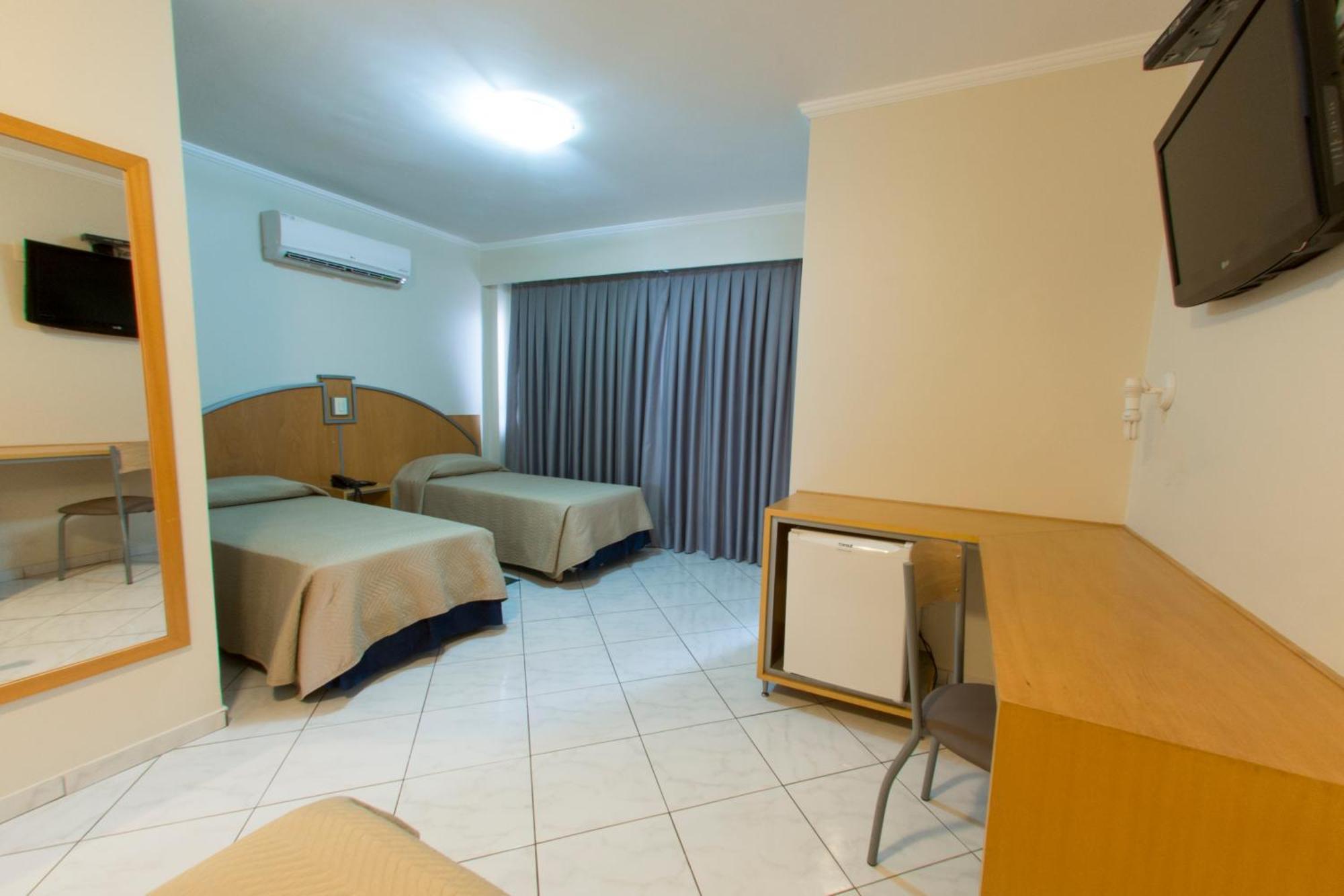 Estoril Hotel Marília Quarto foto